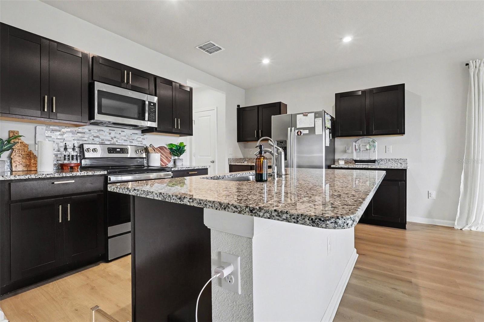 MAGNOLIA PARK PHASES 1 & 2 - Residential