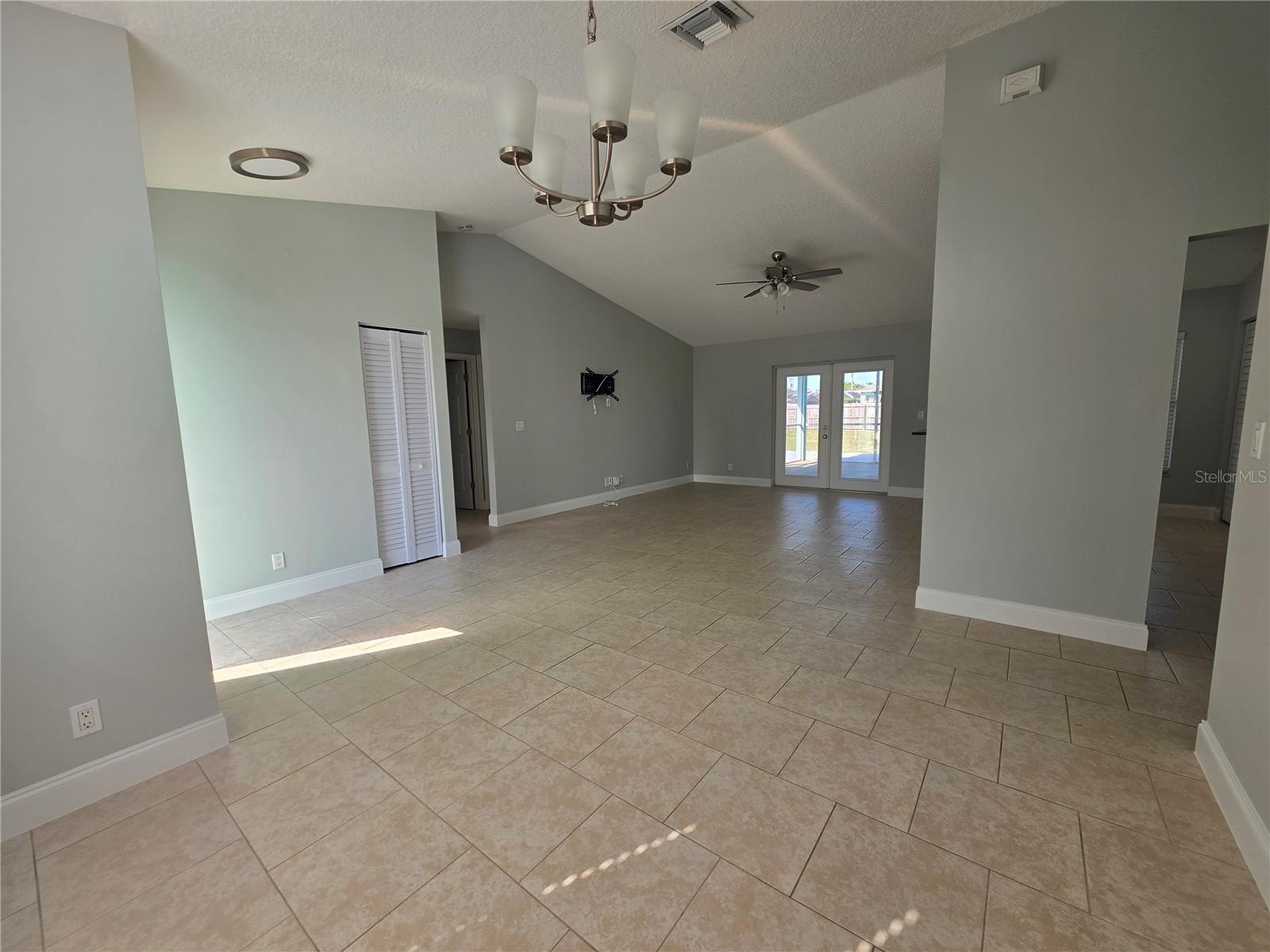 PORT ST LUCIE SEC 34 - Residential