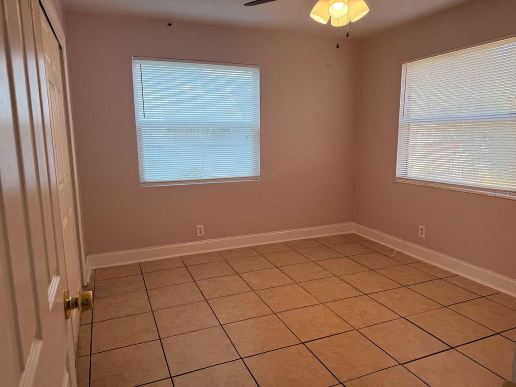 Photo of 1327 43rd Street S, St Petersburg, FL 33711 (MLS # TB8491096)