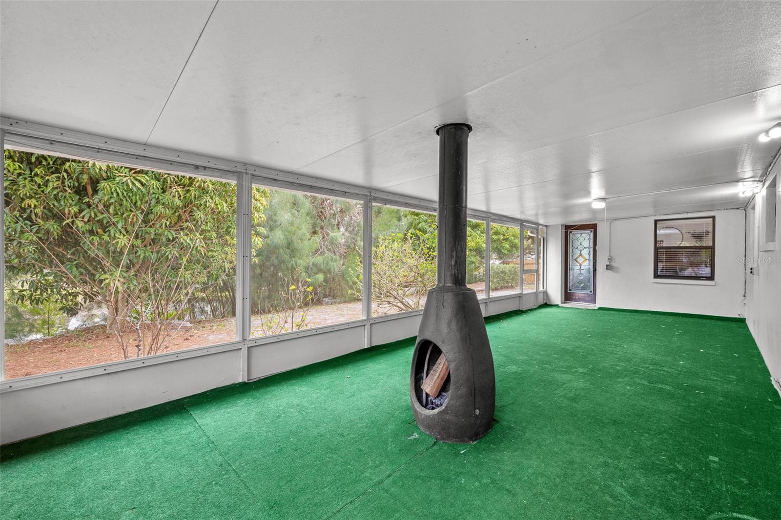 CHESTERFIELD HEIGHTS - Residential Lease