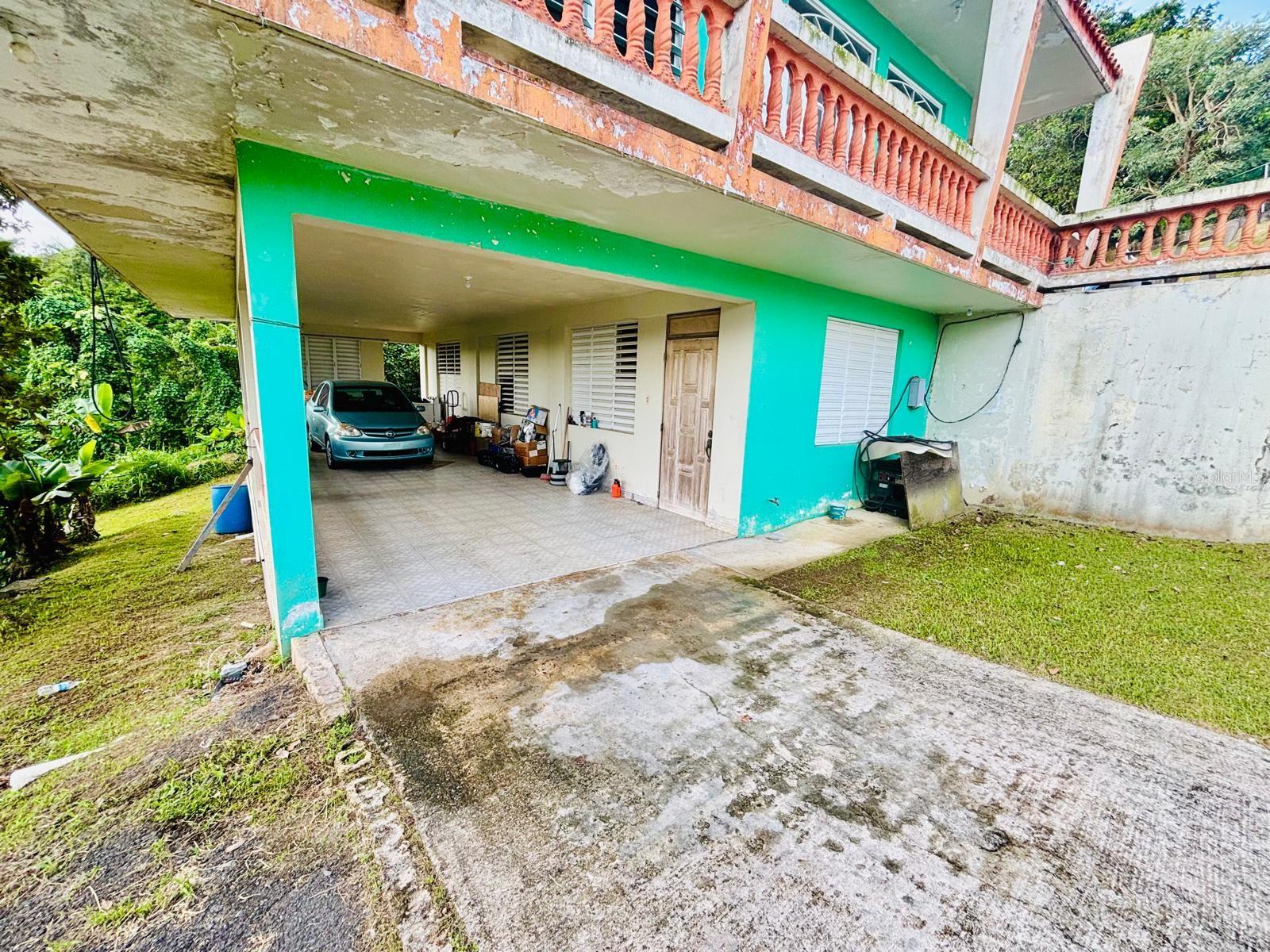 TOMAS DE CASTRO - Residential