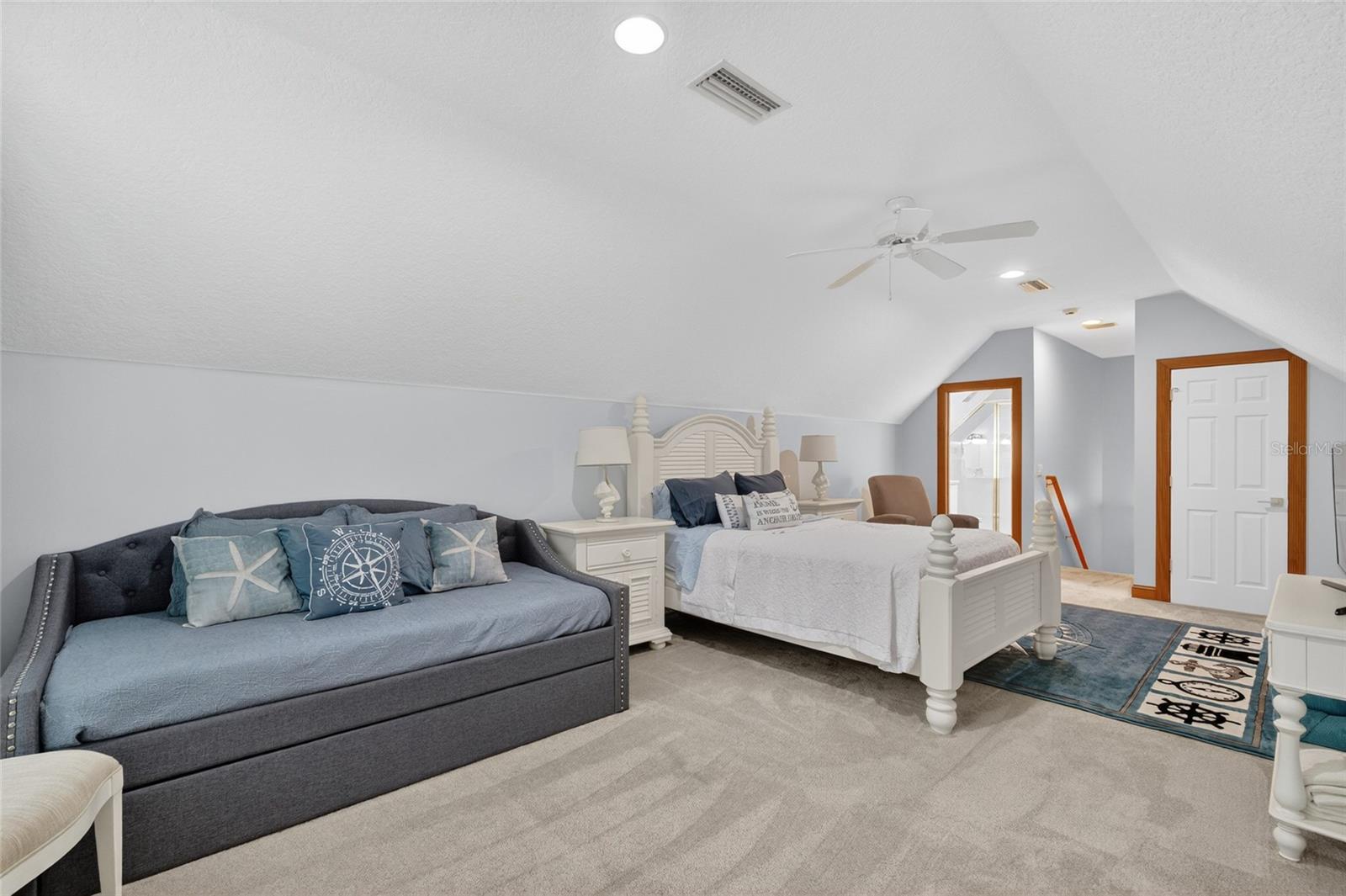 GRAND HAVEN - Residential