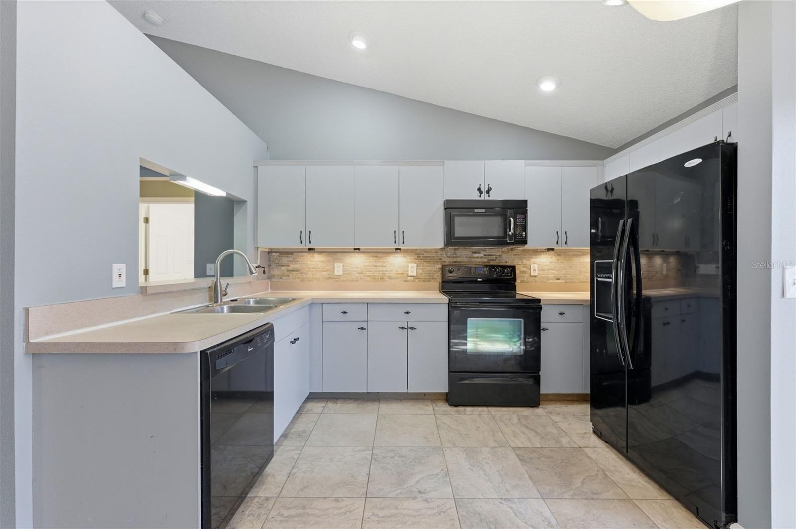 WESTMINSTER PLACE - Residential