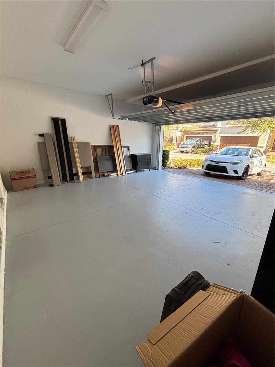 THE VISTAS AT CHAMPIONSGATE PH 1B & 2 - Residential Lease