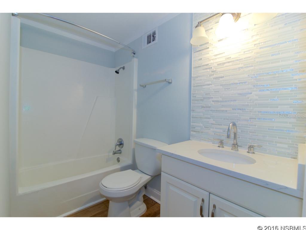 Riverwalk Condo - Residential