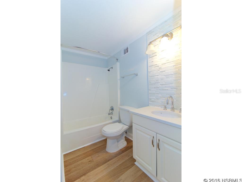 Riverwalk Condo - Residential