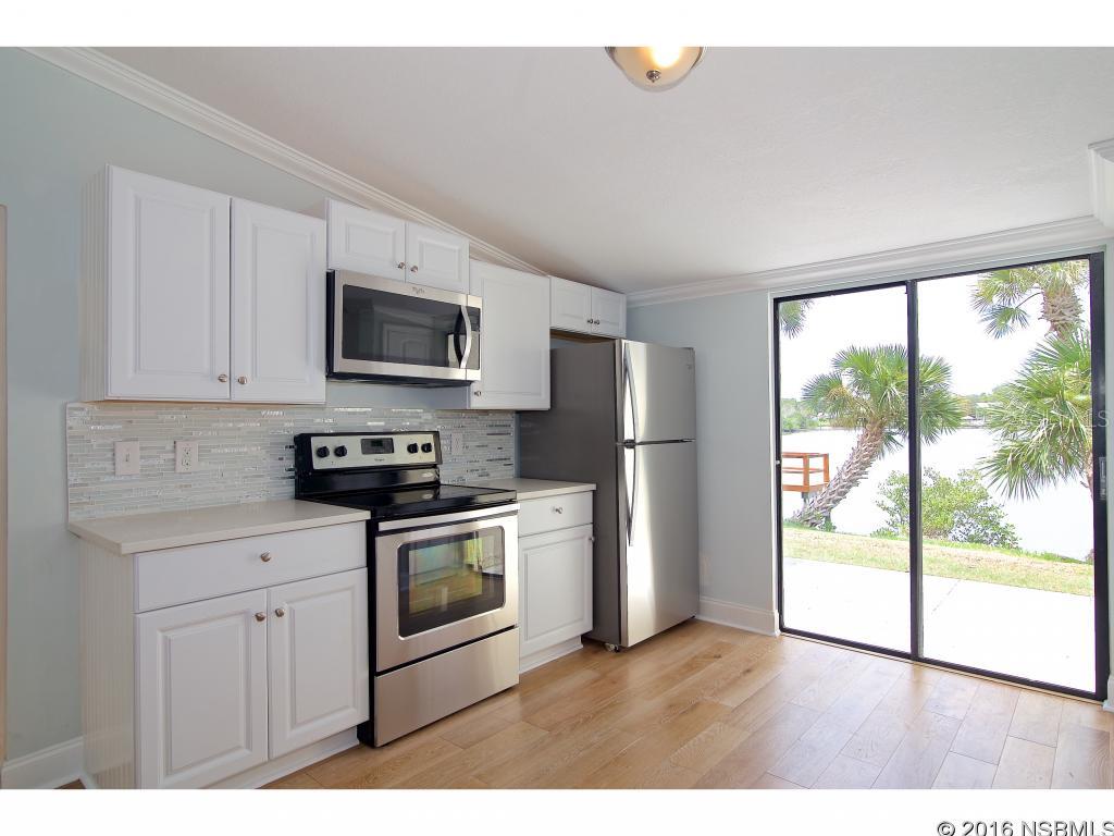 Riverwalk Condo - Residential