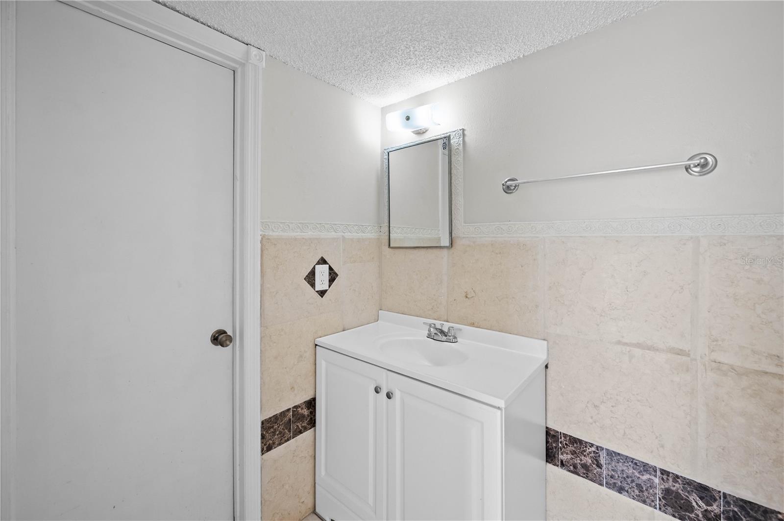 VILLA DEL SOL CONDO - Residential