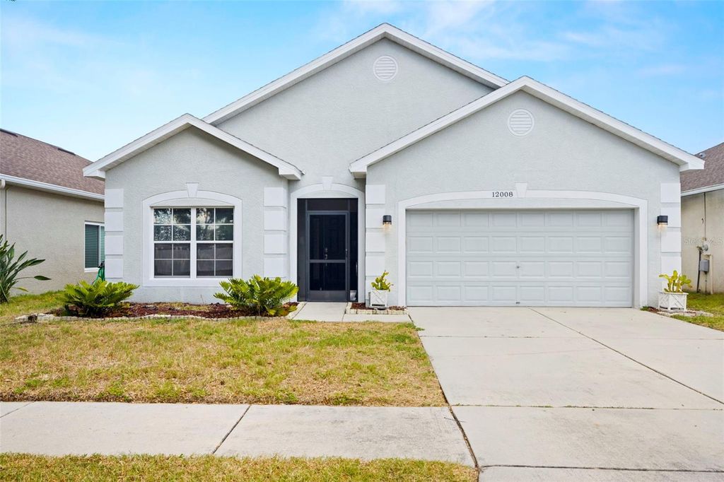 Photo of 12008 Fern Blossom Drive, Gibsonton, FL 33534 (MLS # TB8380990)