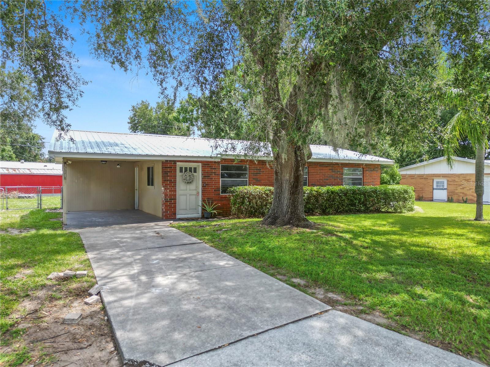 3511 COLLEEN DRIVE