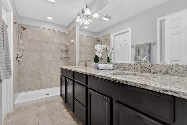 ENCLAVE/LK JEAN - Residential