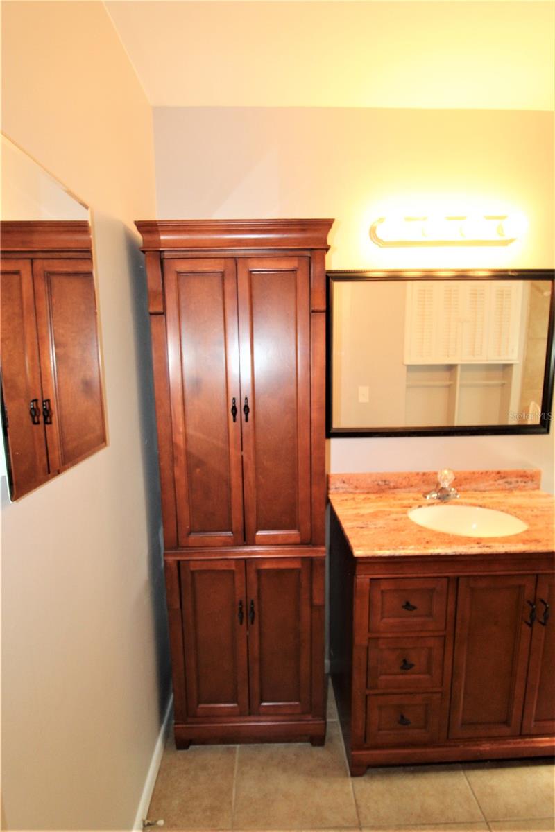 GARDEN APTS - Residential Lease