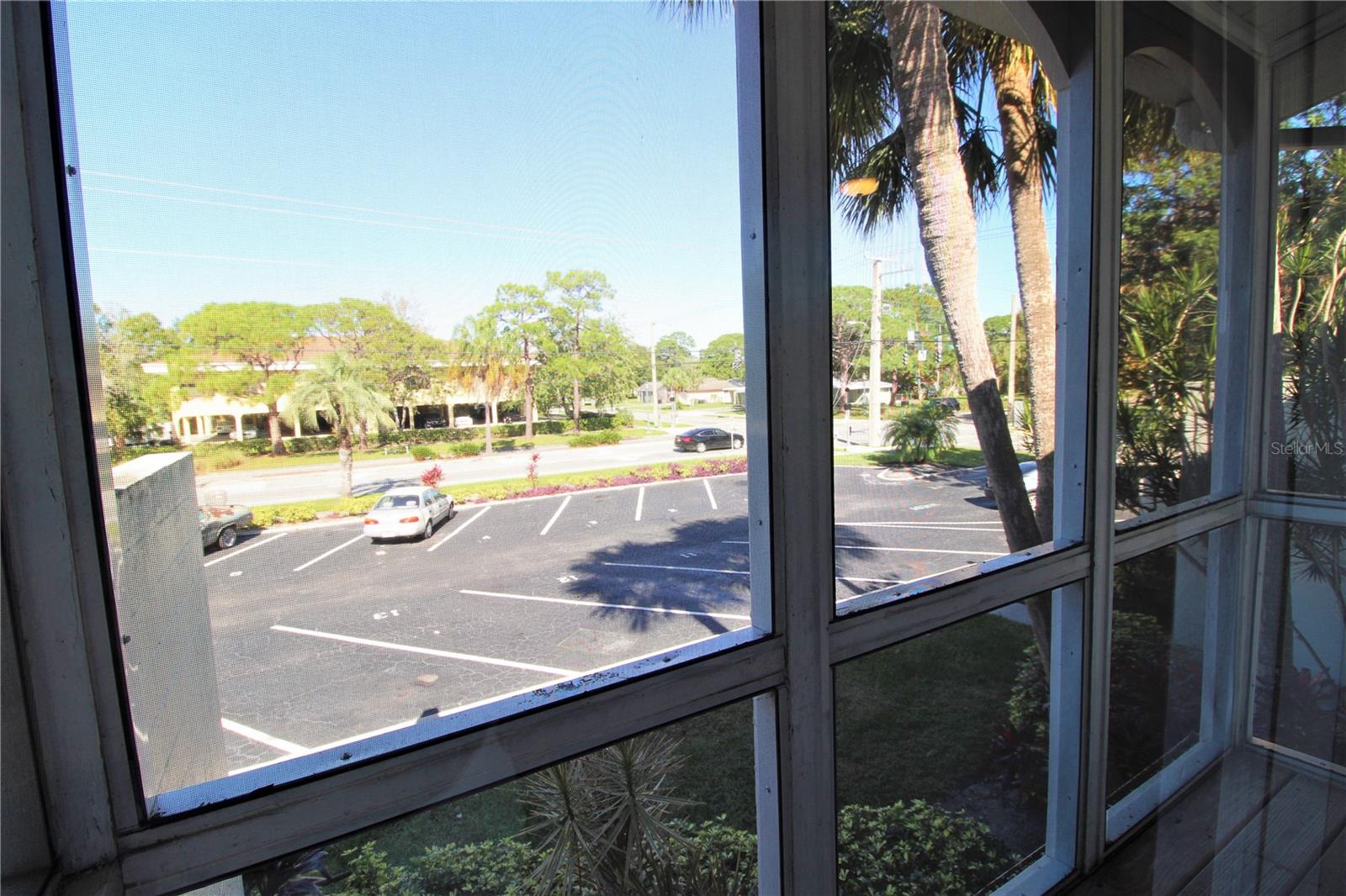 GARDEN APTS - Residential Lease