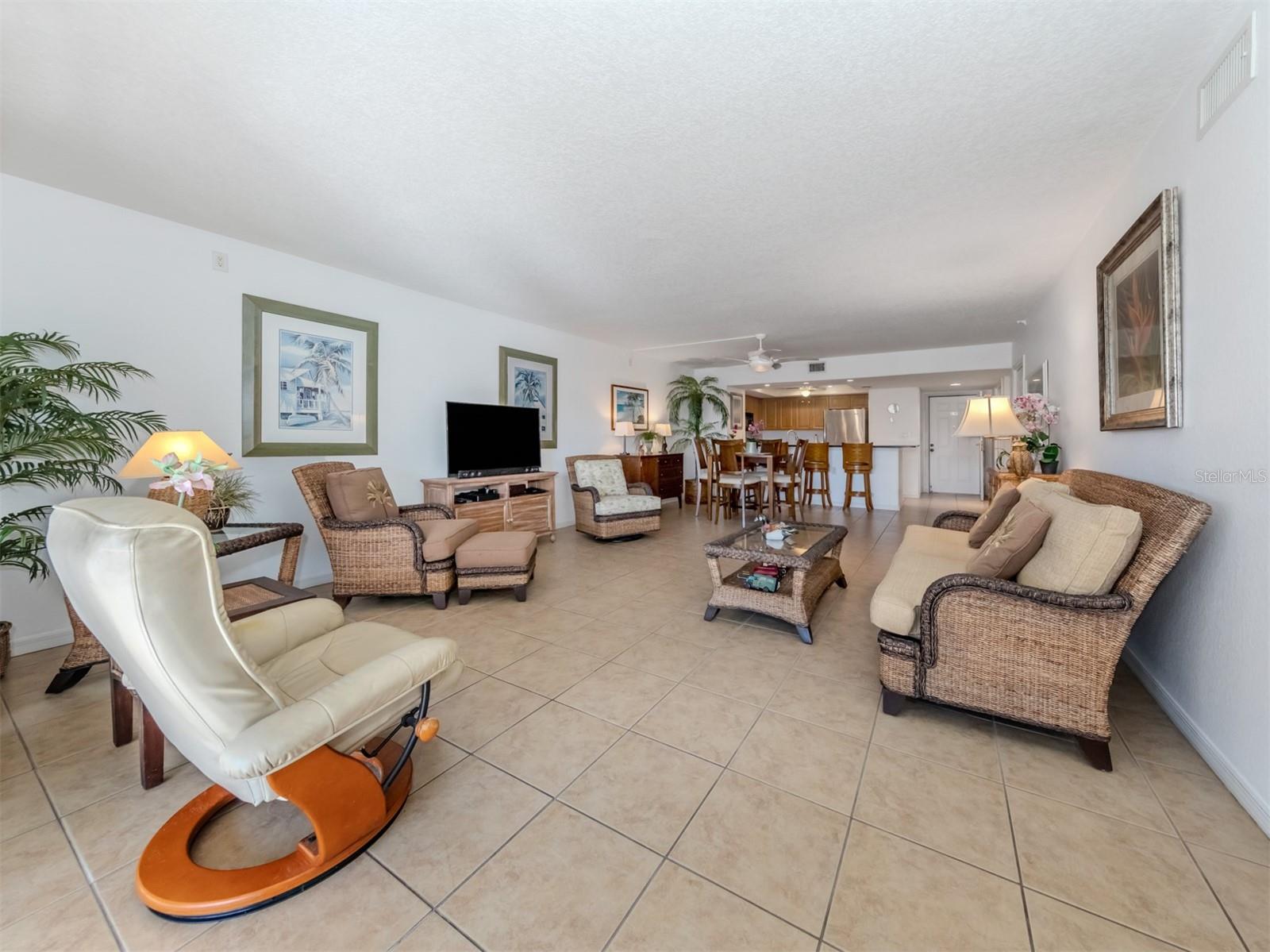 BANYAN POINT PH 03 - Residential