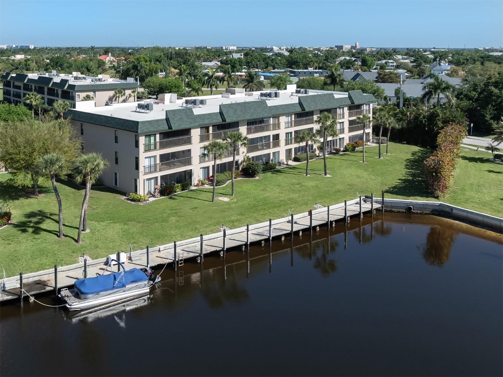 BANYAN POINT PH 03 - Residential