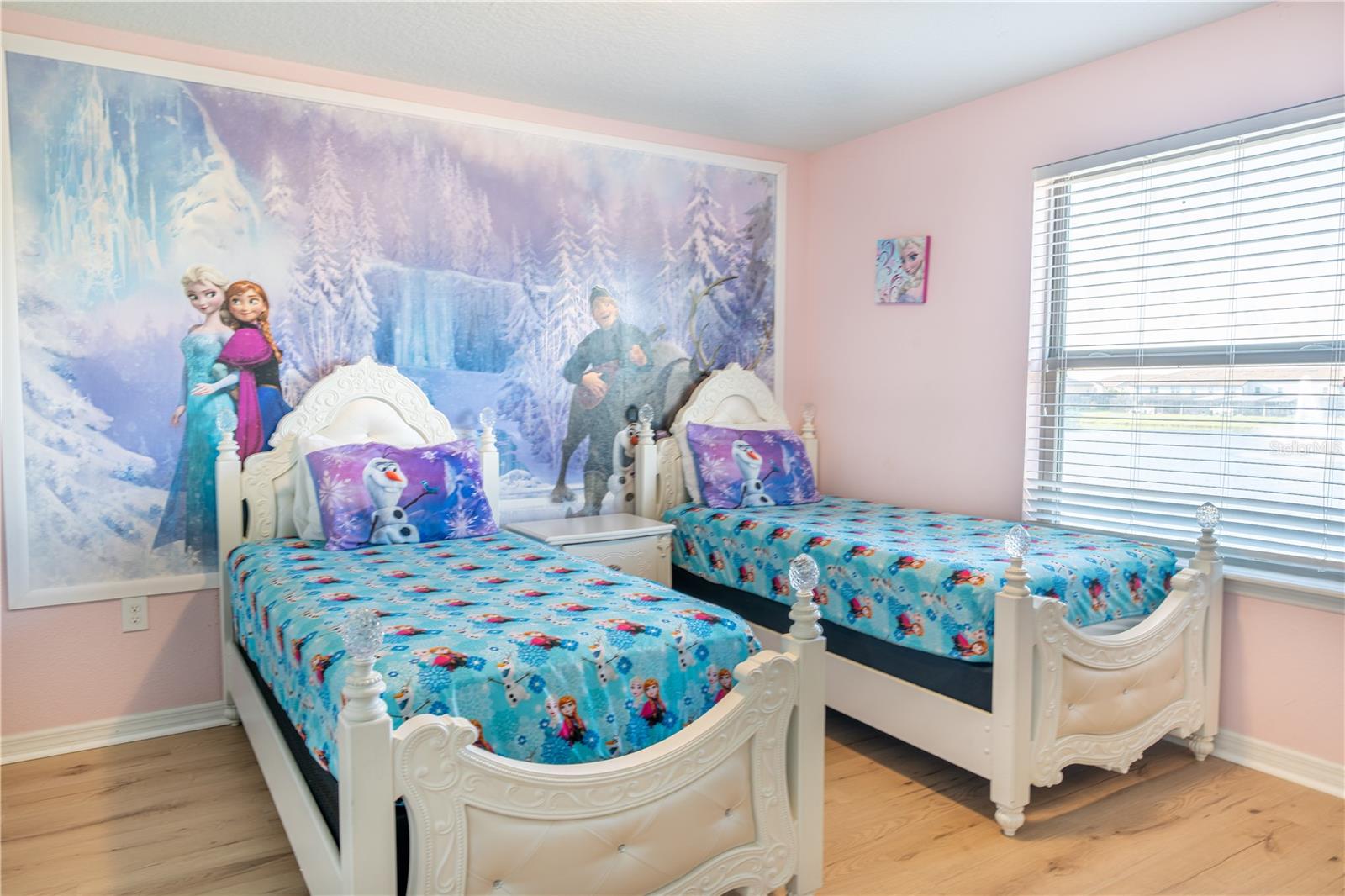 WINDSOR AT WESTSIDE PH 2B - Residential