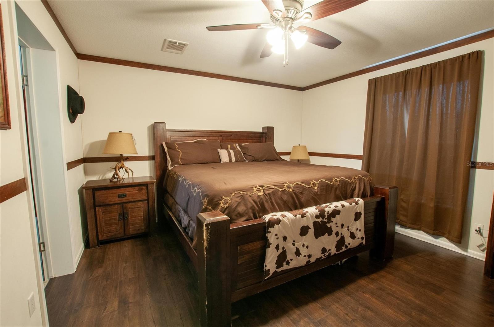 WINDY PINE MANOR - Residential