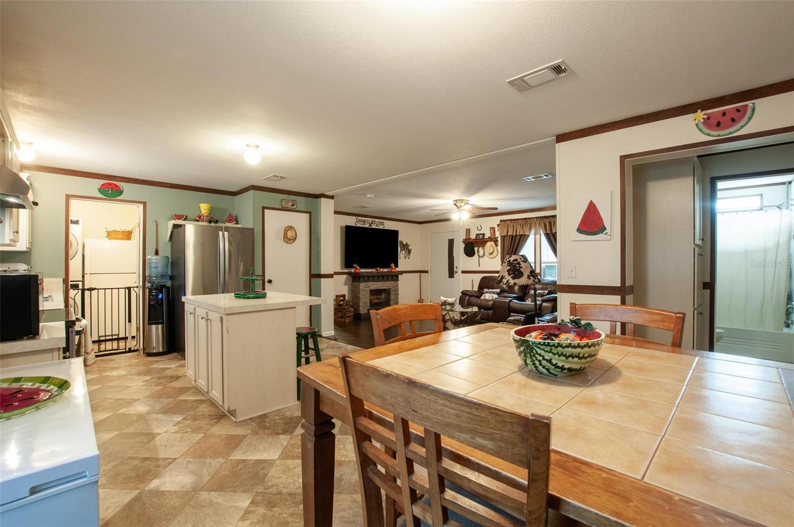 WINDY PINE MANOR - Residential