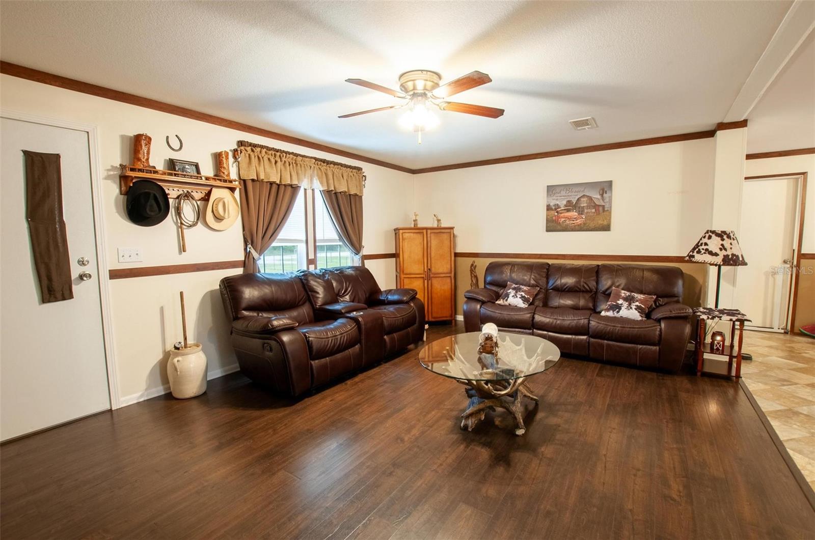 WINDY PINE MANOR - Residential