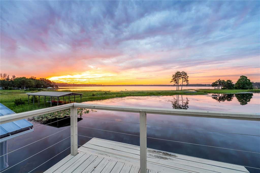 Photo of 4931 Dora Drive, Mount Dora, FL 32757 (MLS # G5114057)