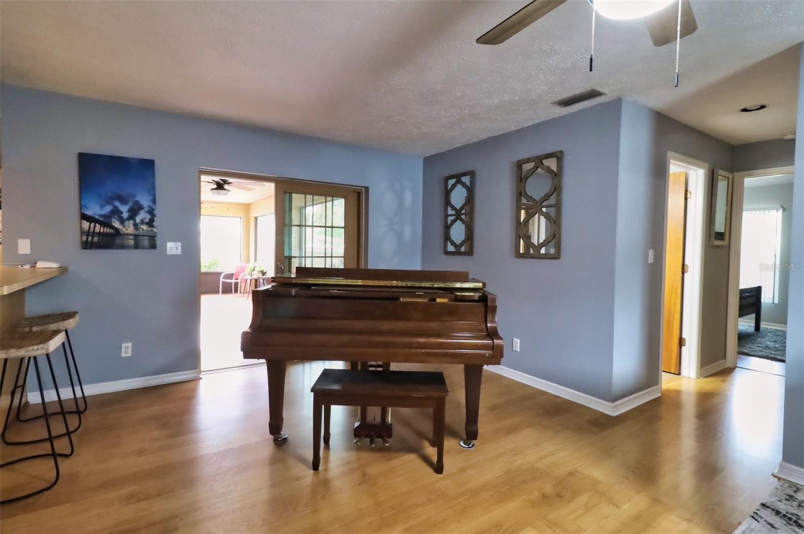 LAKE KEEN SUB UNIT - Residential