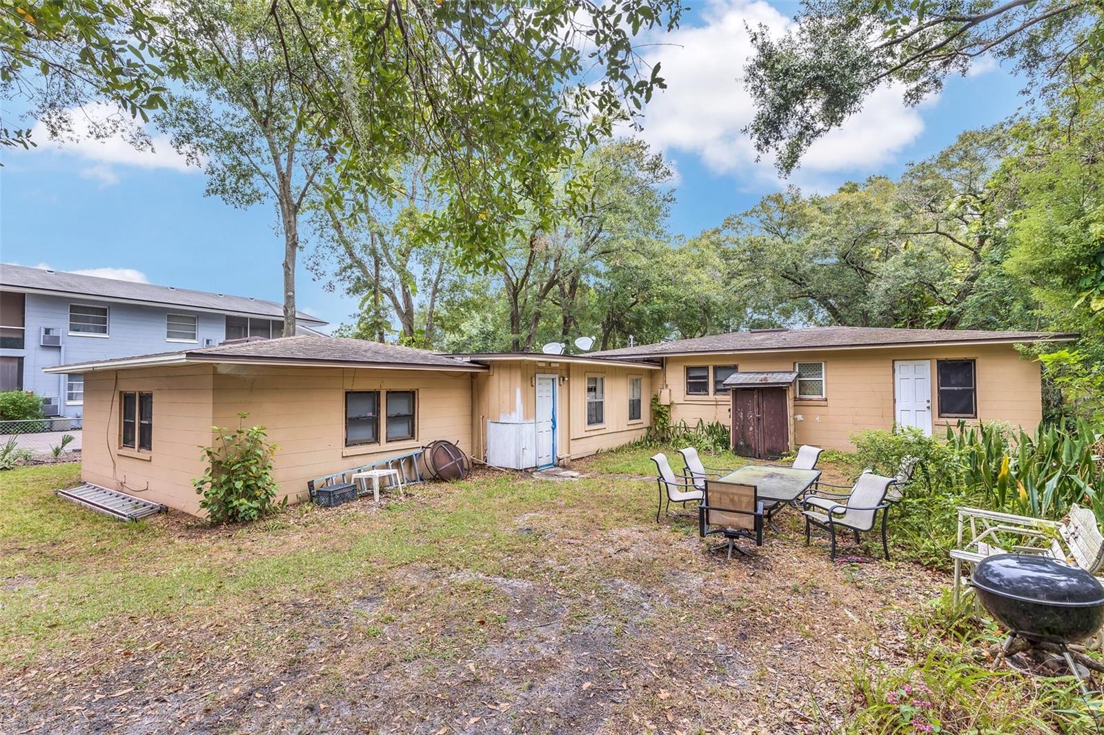 LAKE OLIVE HEIGHTS - Commercial Sale