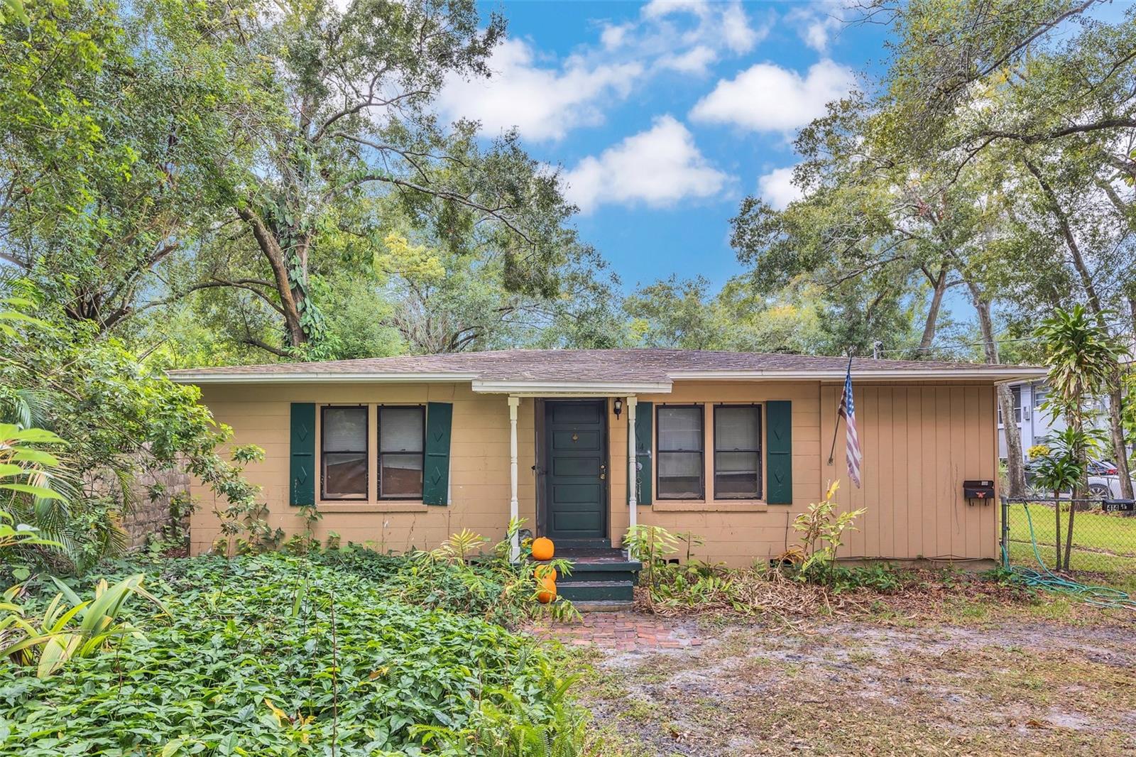 LAKE OLIVE HEIGHTS - Commercial Sale