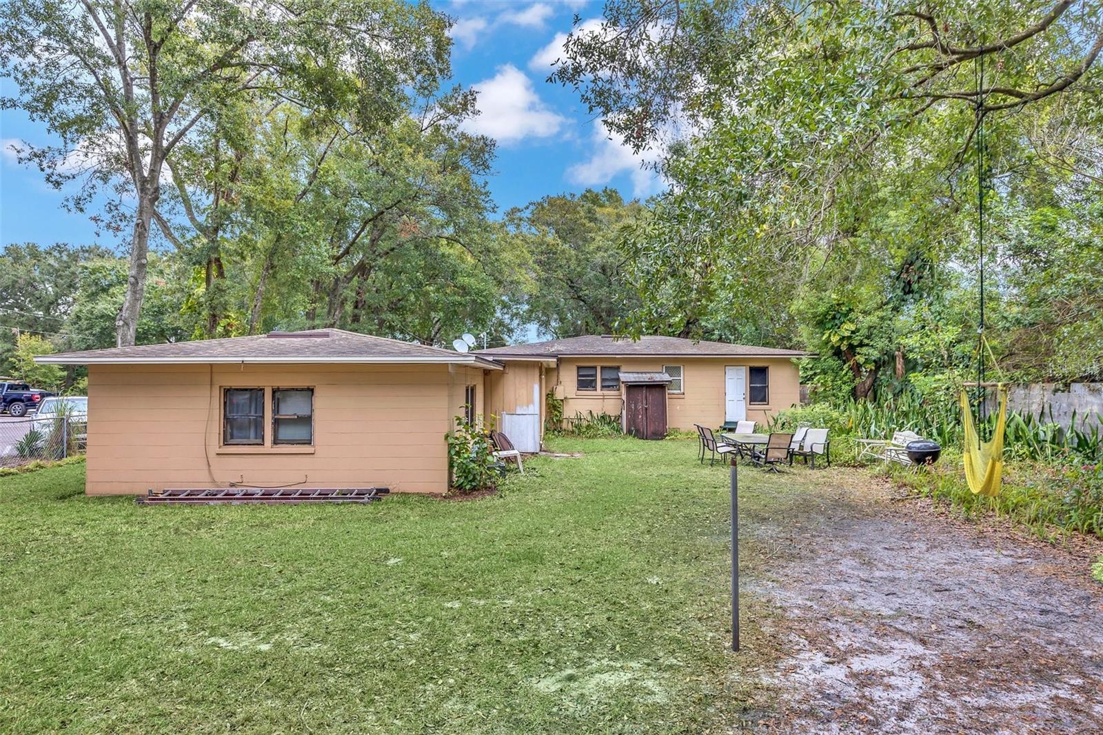 LAKE OLIVE HEIGHTS - Commercial Sale