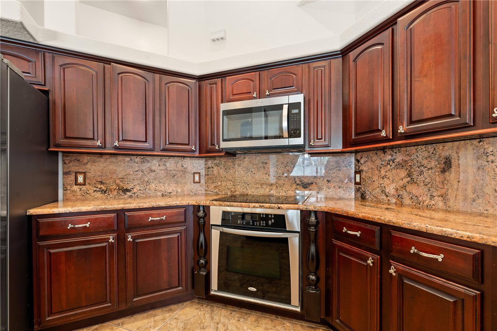 MARBLE HEAD - Residential