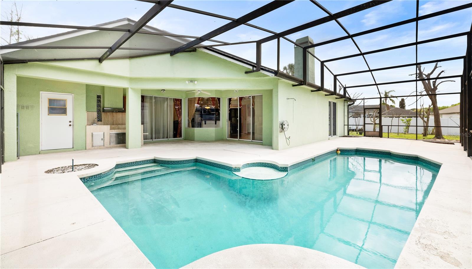 MARBLE HEAD - Residential