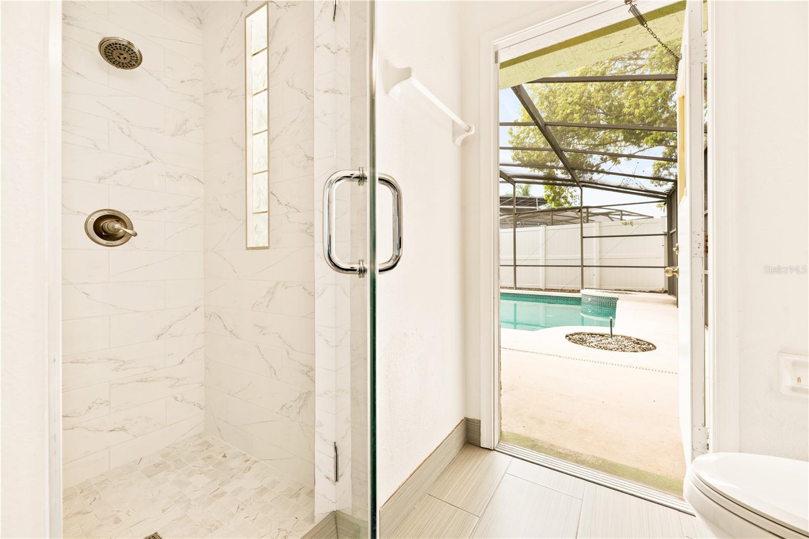 MARBLE HEAD - Residential