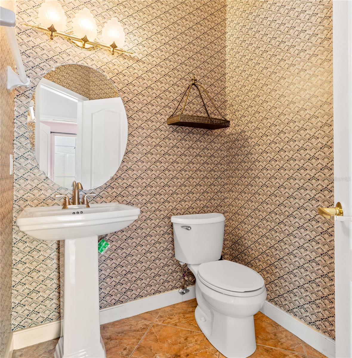 MARBLE HEAD - Residential