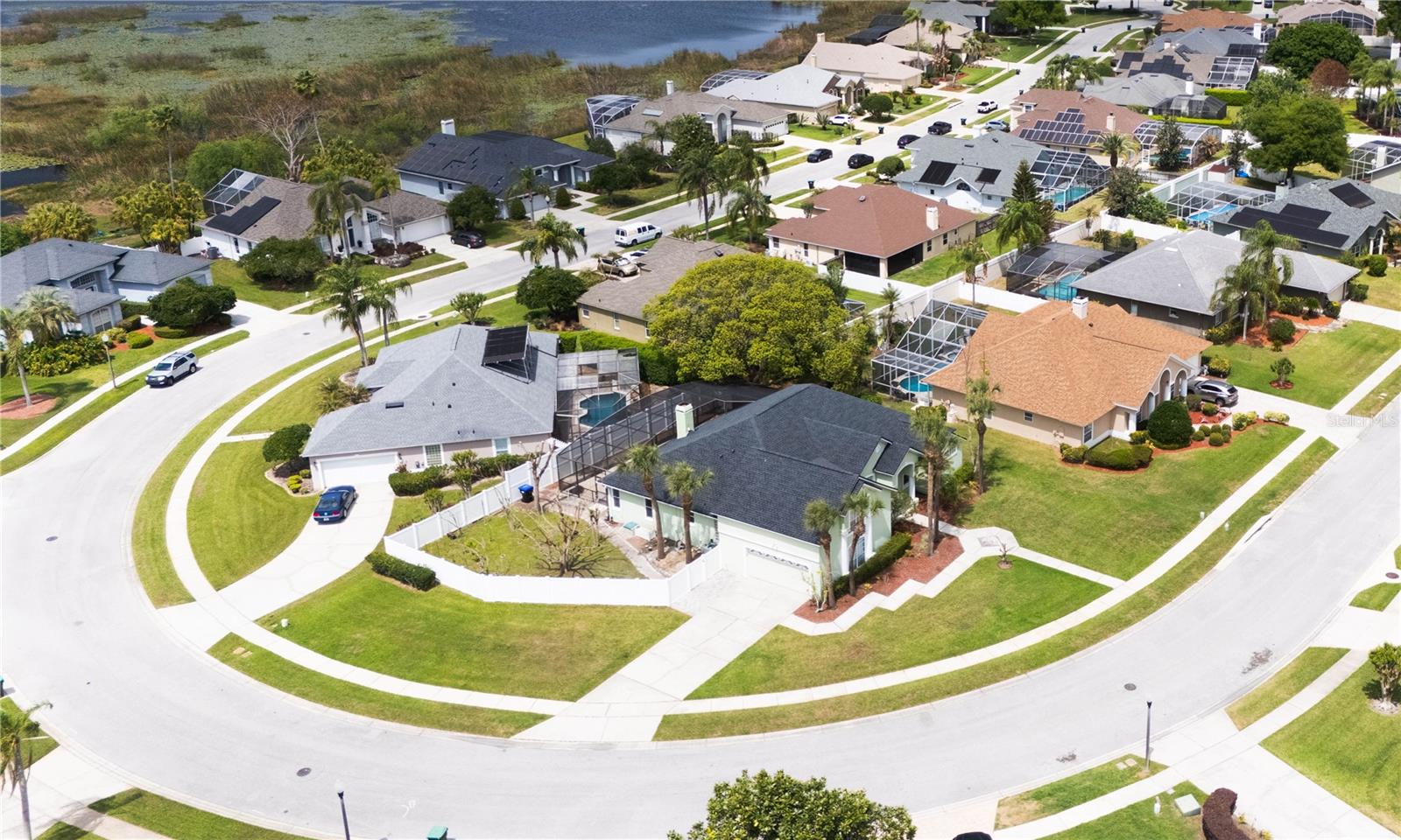 8022 CANYON LAKE CIRCLE