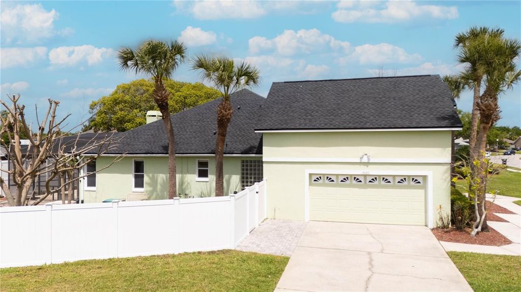 Photo of 8022 Canyon Lake Circle, Orlando, FL 32835 (MLS # FC316192)