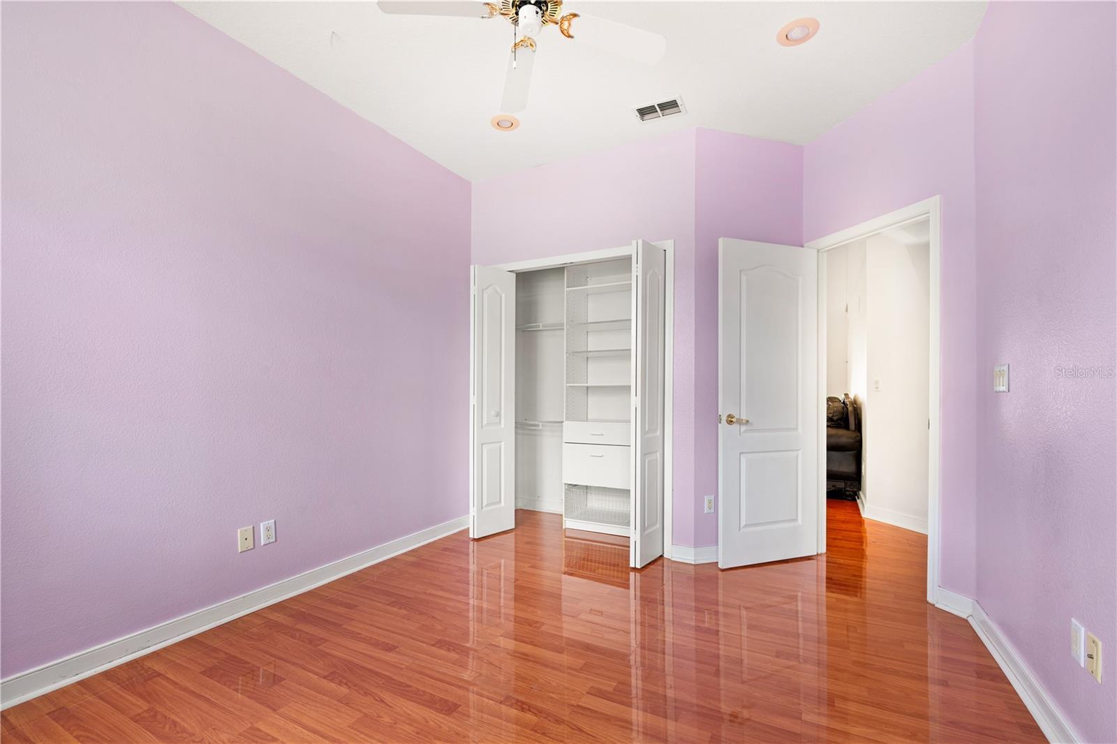 MARBLE HEAD - Residential