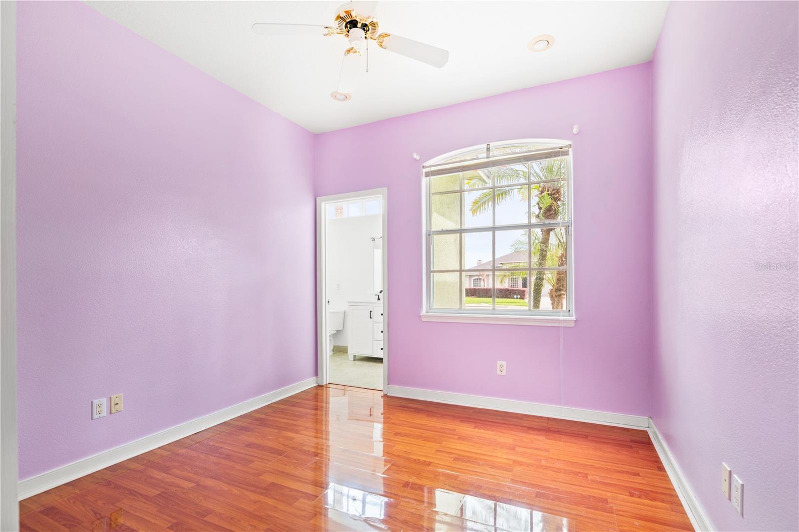 MARBLE HEAD - Residential