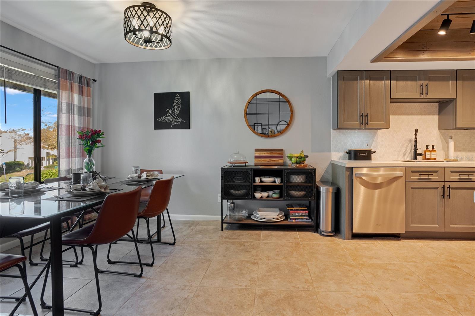 ORIENTA POINT CONDO 1 - Residential