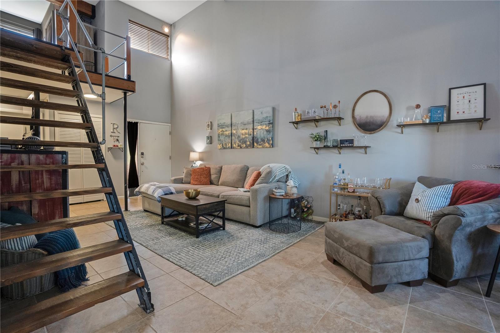 ORIENTA POINT CONDO 1 - Residential