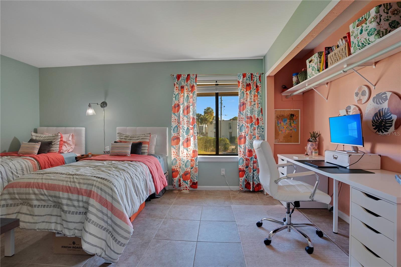 ORIENTA POINT CONDO 1 - Residential