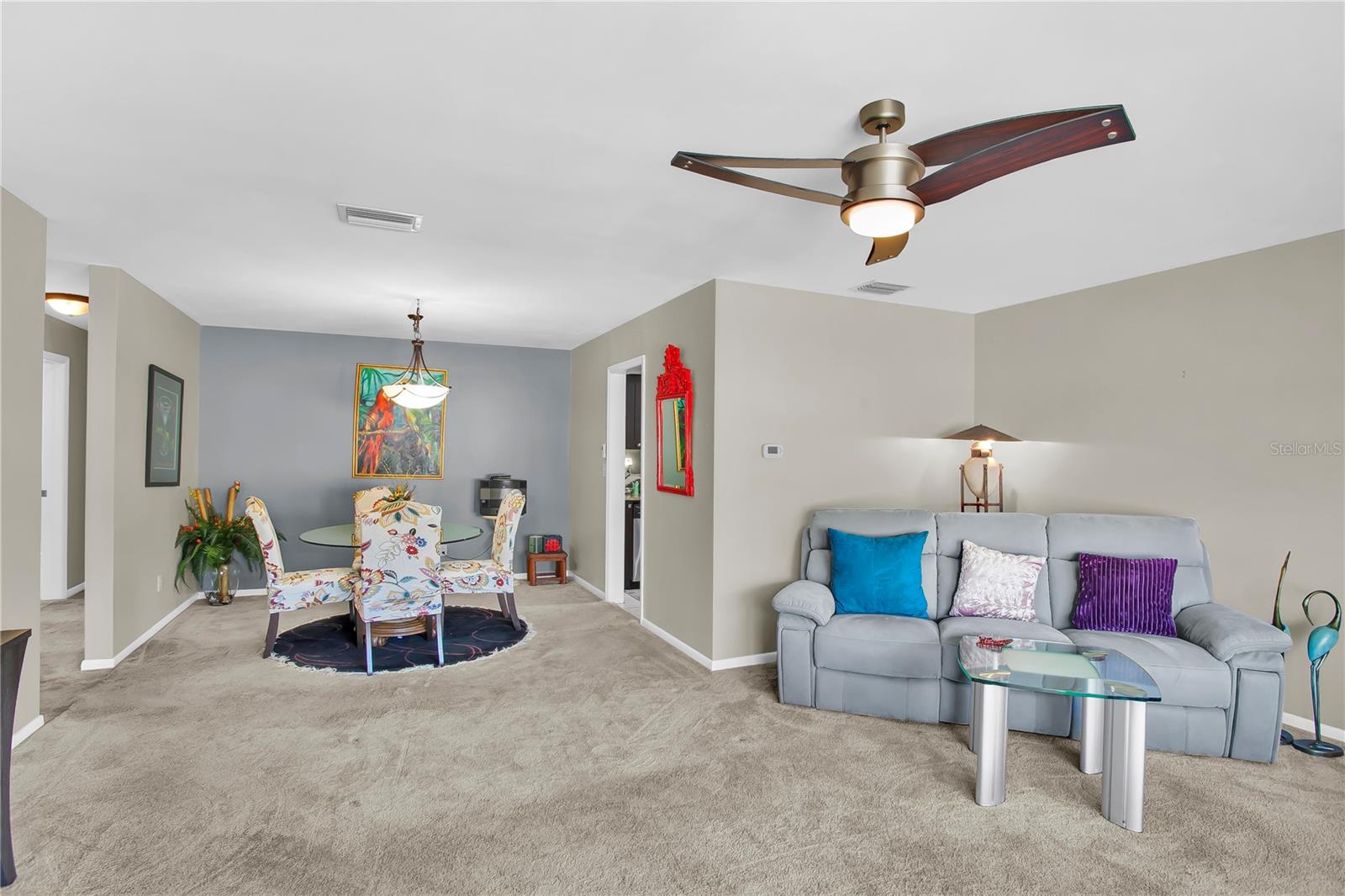 OAKDALE MANOR - Residential