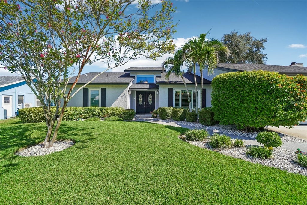 Photo of 971 Cortland Way, Palm Harbor, FL 34683 (MLS # TB8548247)