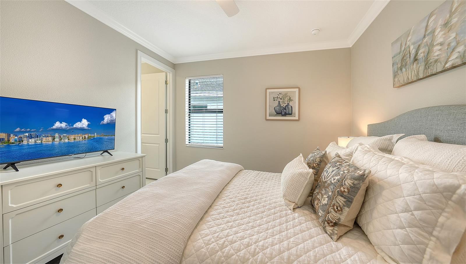 CRESSWIND PH IV - Residential