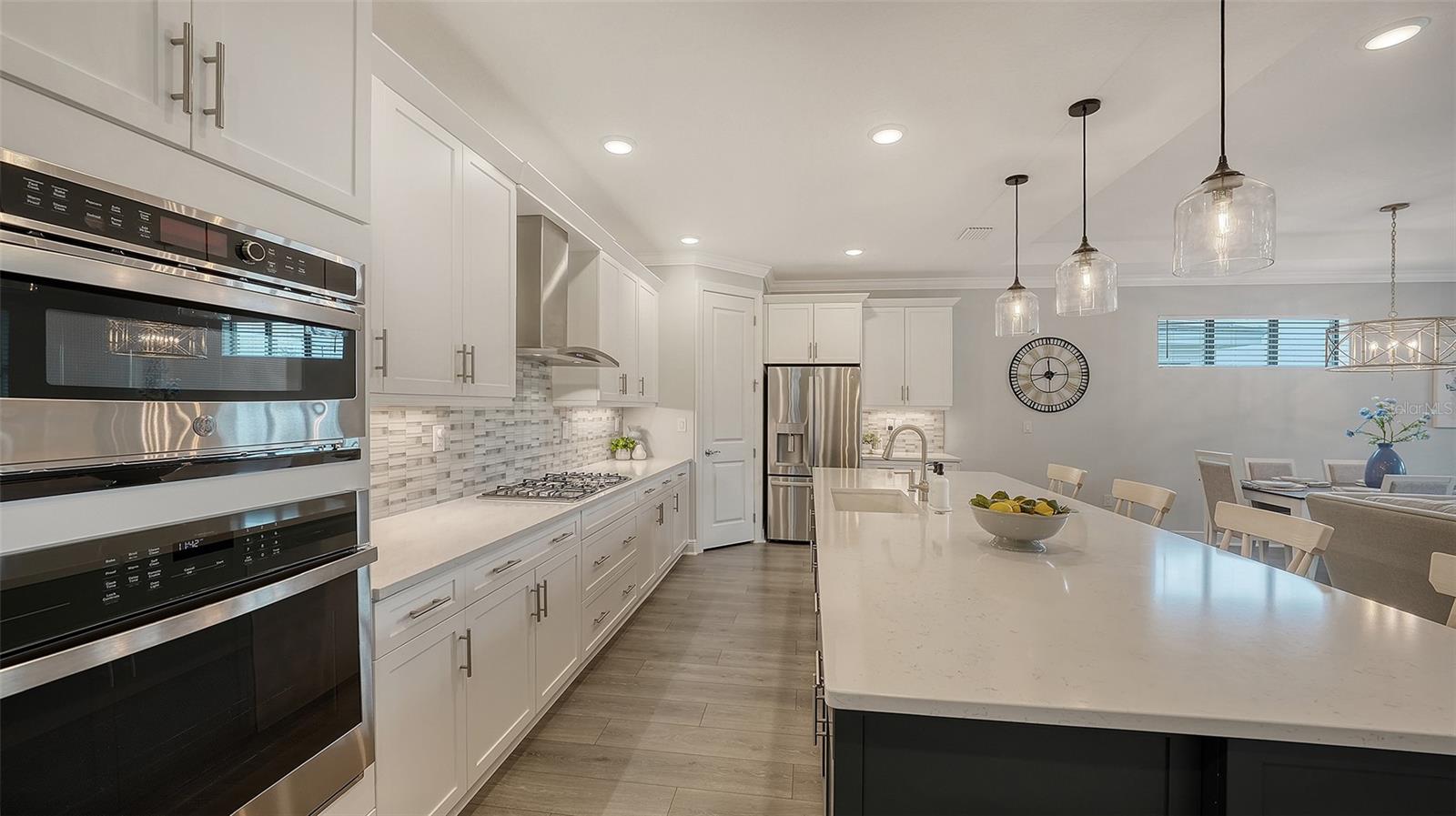 CRESSWIND PH IV - Residential