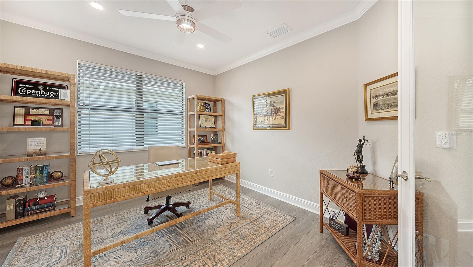 CRESSWIND PH IV - Residential