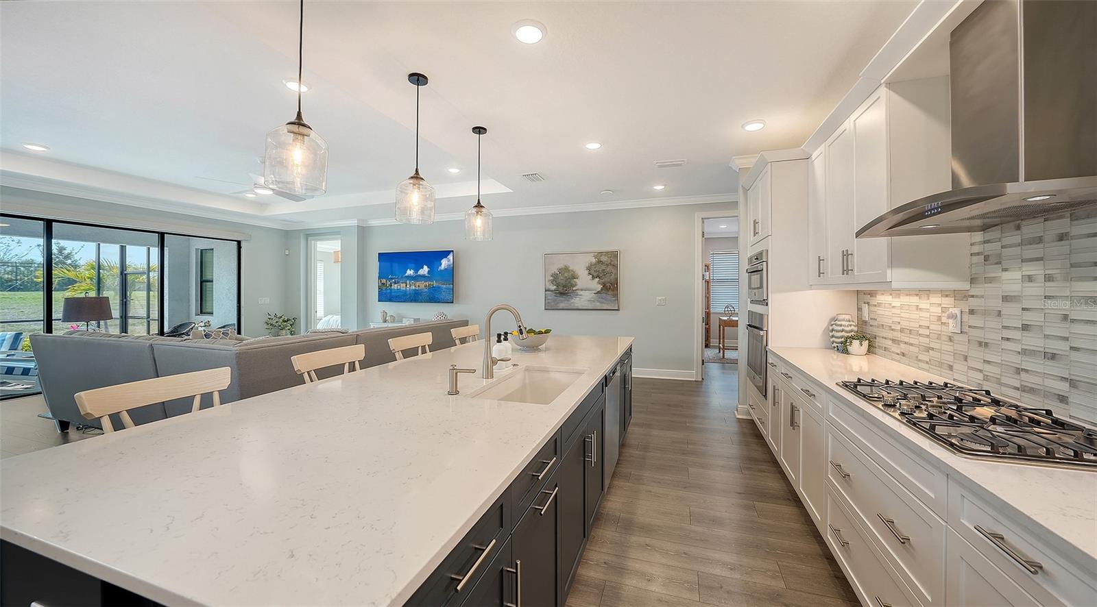 CRESSWIND PH IV - Residential