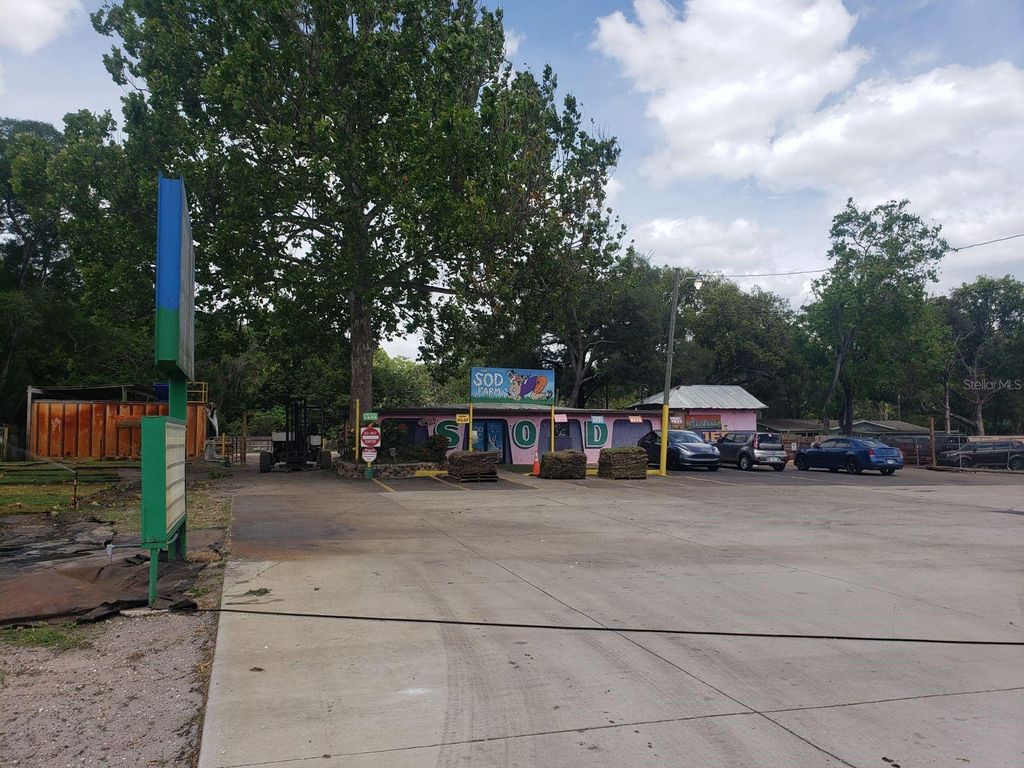 Photo of 8751 Ridge Rd, New Port Richey, FL 34654 (MLS # T3439458)