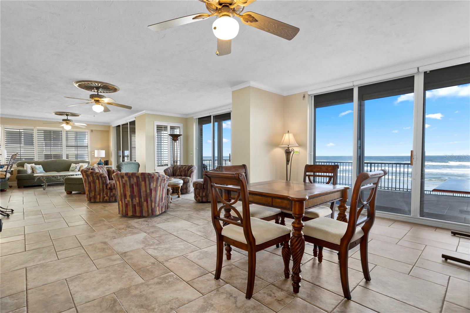 TOWERS EIGHT AND NINE CONDI PH1 - Residential