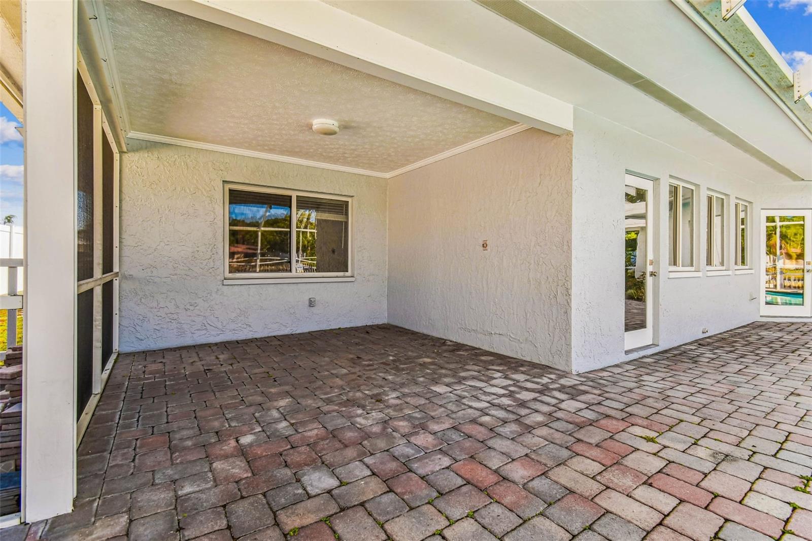 VENETIAN SHORES UNIT 1 - Residential