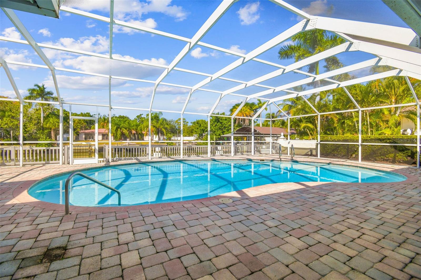 VENETIAN SHORES UNIT 1 - Residential