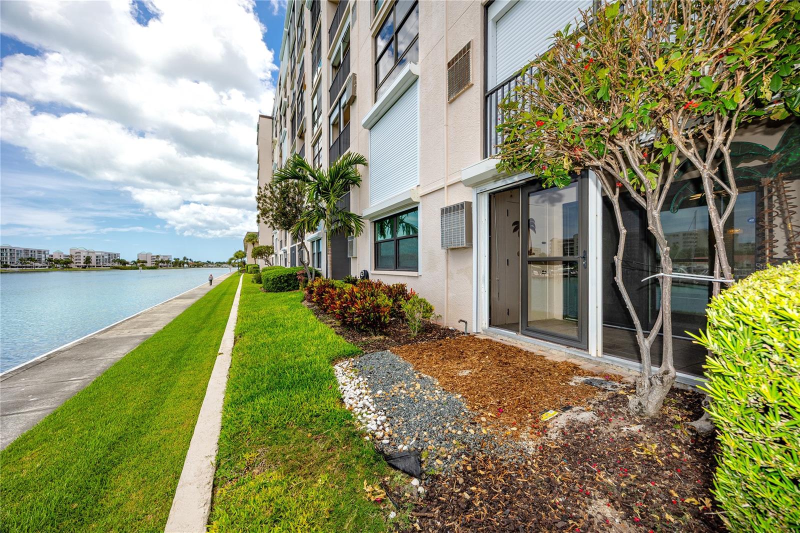 BAY ISLAND GROUP 14 - Residential